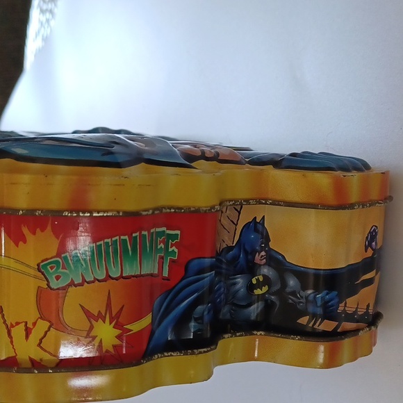 BOGO Y2K Batman Metal Lunch Box - Picture 8 of 12